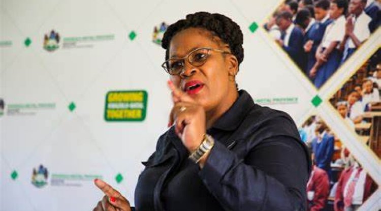 The KZN education MEC steps in as students start fighting over desks