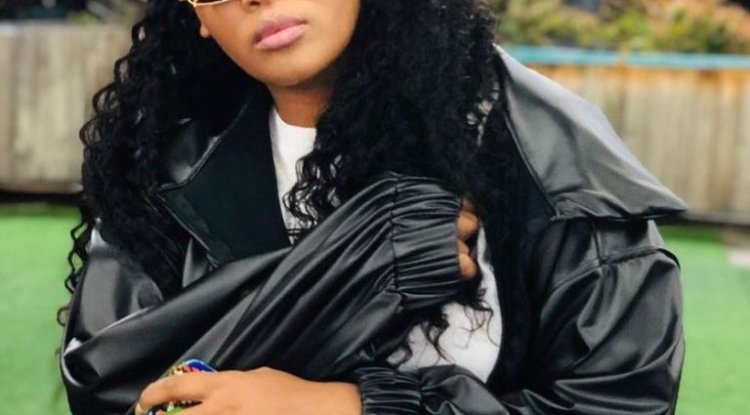 Thula ulalele, Lady Du has returned to the studio