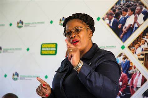 The KZN education MEC steps in as students start fighting over desks