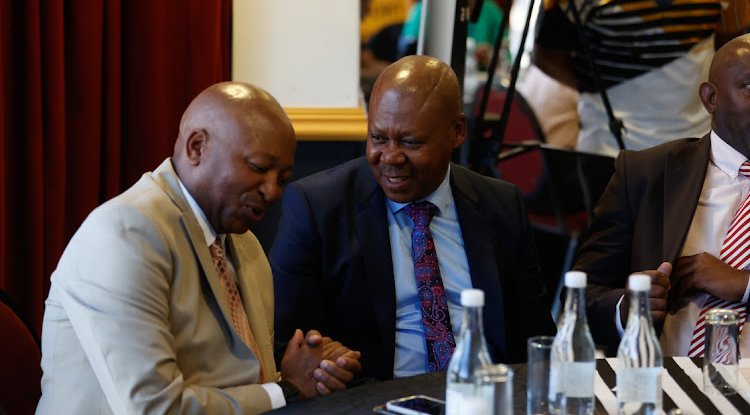 Joburg, taxi bosses sign deal to settle disputes in the industry