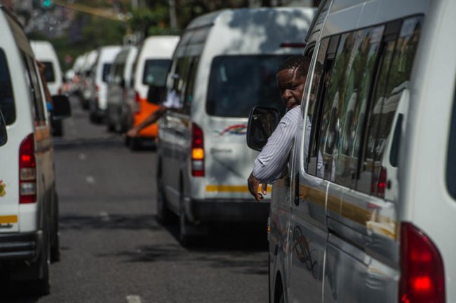 Lender to taxi industry posts record loss