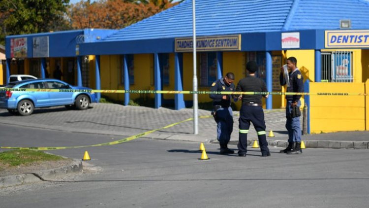 One dead, six injured in Eerste River shopping centre shooting